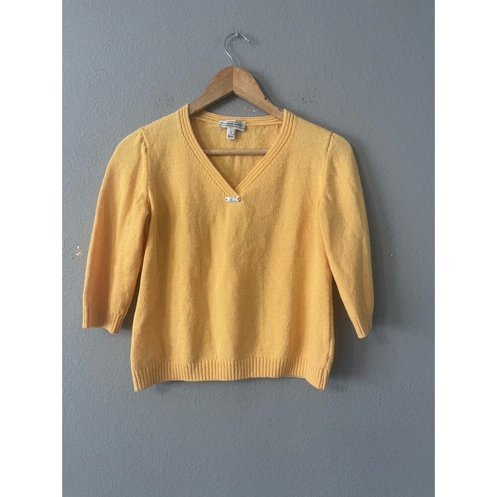 St. John Top